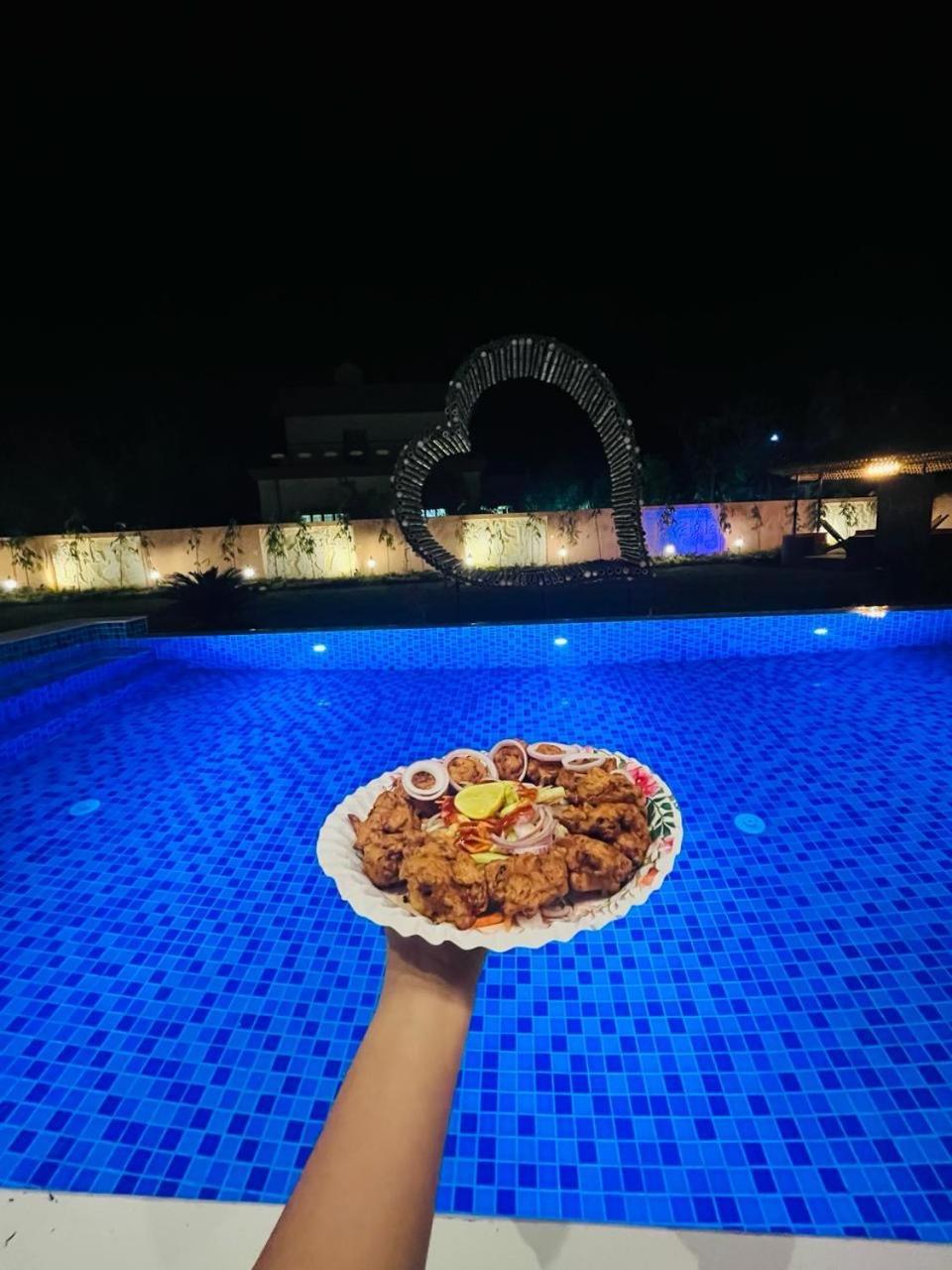 Chaitali The Villa Shānti Niketan Dış mekan fotoğraf